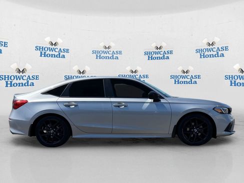 Certified 2022 Honda Civic Sport image 9