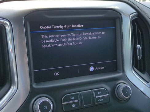Used 2022 Chevrolet Silverado 1500 LT AWD/4WD image 24