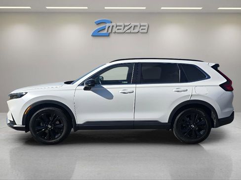 Used 2025 Honda CR-V Sport Touring image 2