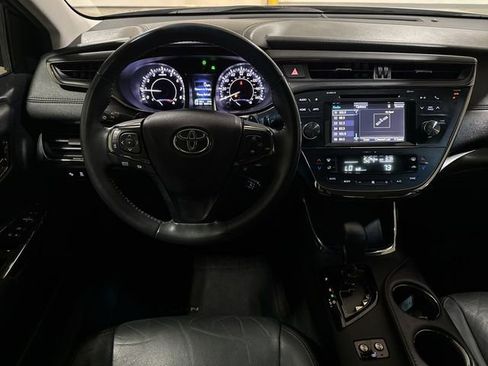 Used 2017 Toyota Avalon XLE FWD image 11