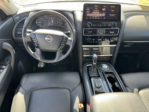 Used 2024 Nissan Armada SV image 18