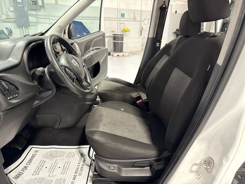 Used 2022 RAM ProMaster City Tradesman w/ Lights & Wheels Group FWD image 19