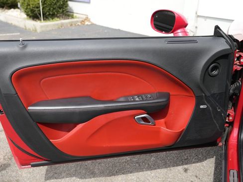 Used 2015 Dodge Challenger R/T Plus image 23