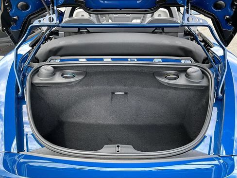 Used 2022 Porsche 718 Boxster Spyder image 32