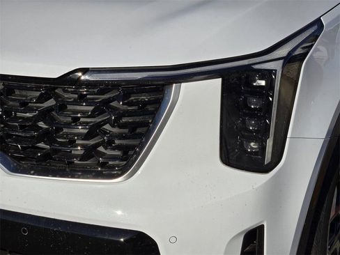New 2026 Kia Sorento S w/ S Panoramic Sunroof Package FWD image 7