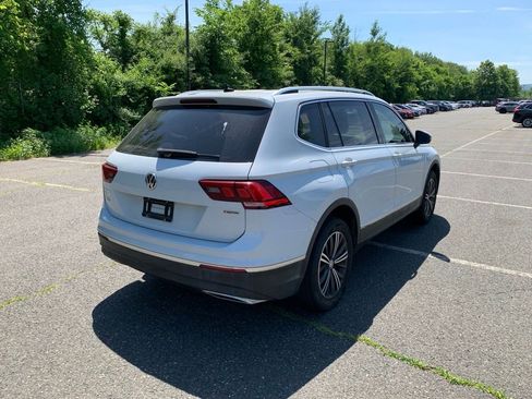 Used 2019 Volkswagen Tiguan SEL AWD/4WD image 6