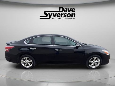 Used 2013 Nissan Altima 2.5 SL w/ Technology Pkg image 7