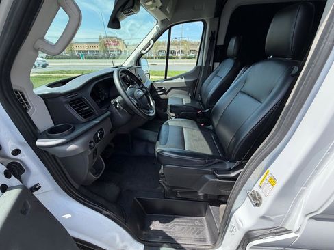 Used 2024 Ford Transit 250 148 Medium Roof w/ Load Area Protection Package image 13