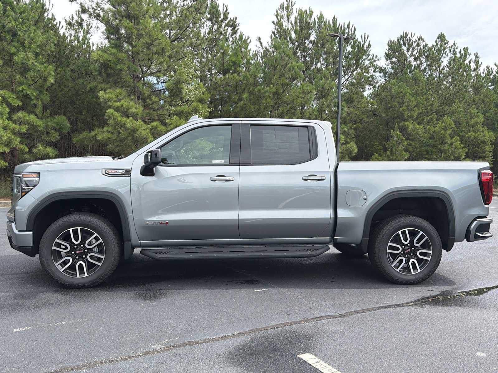 New 2026 GMC Sierra 1500 AT4 w/ AT4 Premium Package AWD/4WD image 22