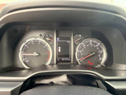 Used 2023 Toyota 4Runner Limited AWD/4WD image 20