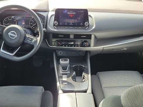 Certified 2023 Nissan Rogue SV FWD image 14