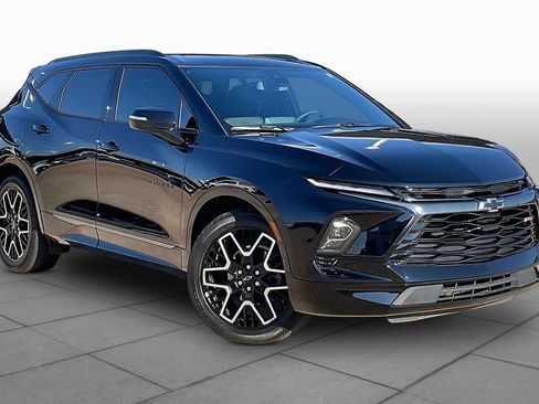 Used 2023 Chevrolet Blazer RS w/ Enhanced Convenience Package AWD/4WD image 2