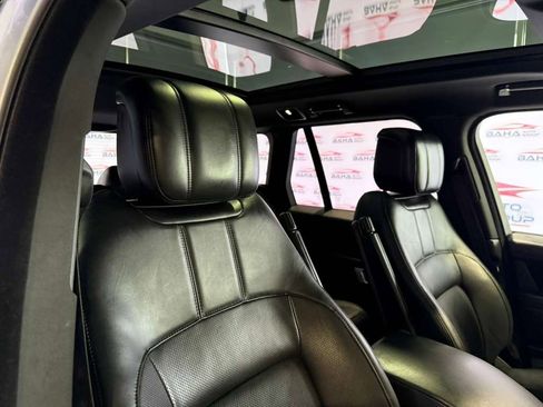 Used 2019 Land Rover Range Rover HSE image 53