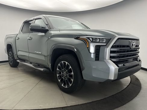Used 2024 Toyota Tundra Limited image 7