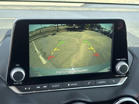 Used 2024 Nissan Sentra SR FWD image 15