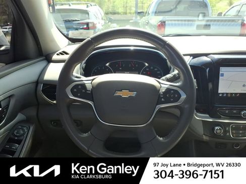 Used 2021 Chevrolet Traverse LT w/ LT Premium Package AWD/4WD image 23