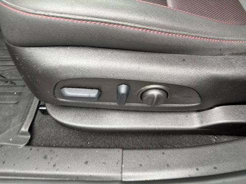 Used 2023 Chevrolet Blazer RS w/ Driver Confidence II Package image 17