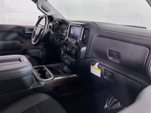 Used 2022 Chevrolet Silverado 1500 LT Trail Boss AWD/4WD image 26