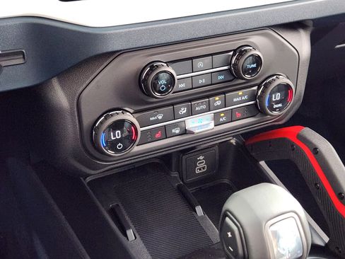 New 2026 Ford Bronco Heritage Edition image 24