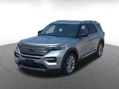 Used 2024 Ford Explorer Limited RWD image 7