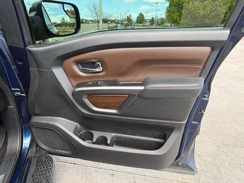 Used 2018 Nissan Titan Platinum Reserve w/ Platinum Utility Package AWD/4WD image 26