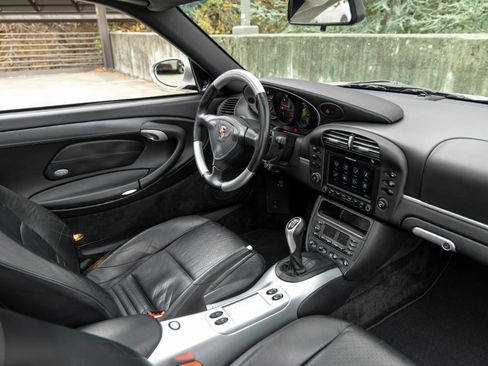 Used 2003 Porsche 911 Targa RWD image 44