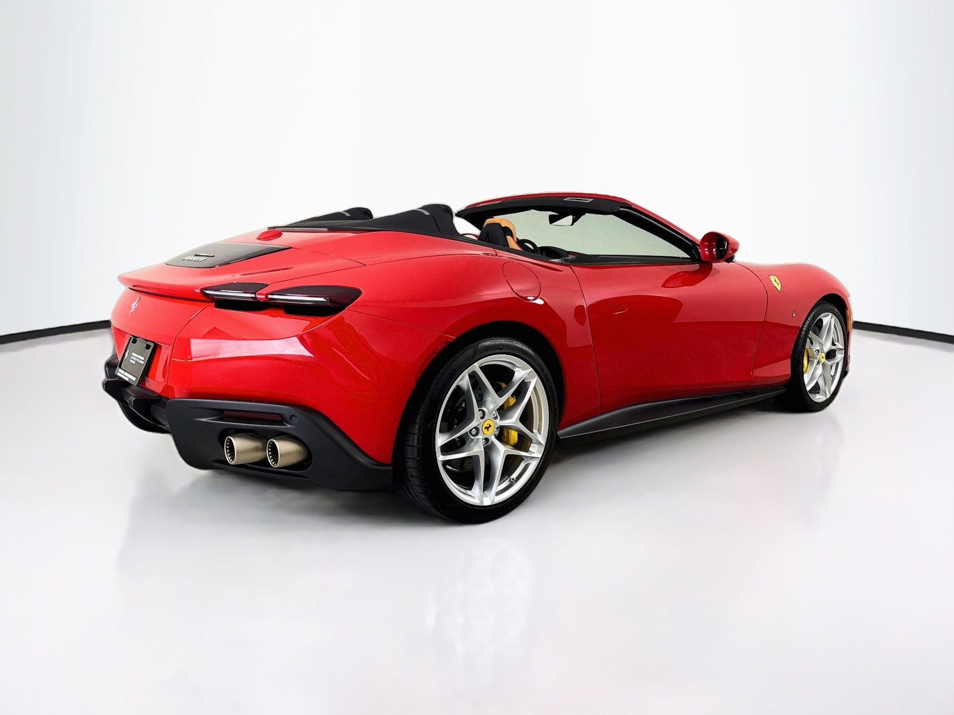 Certified 2024 Ferrari Roma Spider RWD image 7