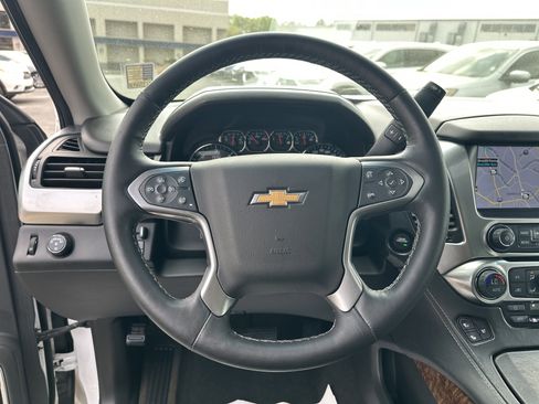 Used 2015 Chevrolet Tahoe LTZ RWD image 29