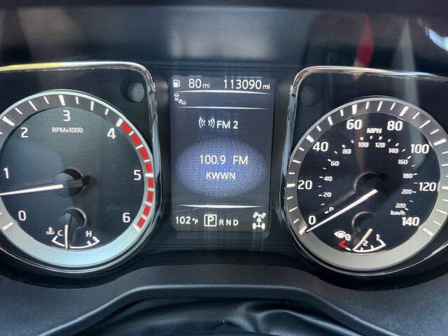 Used 2018 Nissan Titan PRO-4X AWD/4WD image 16