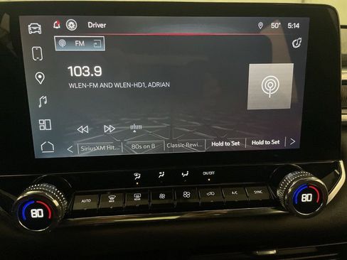 Used 2023 GMC Canyon Elevation image 7