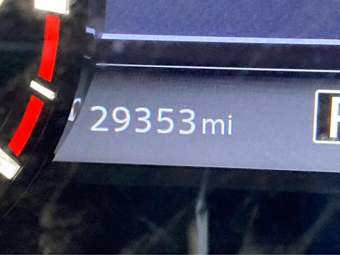 Used 2023 Nissan Frontier PRO-4X w/ Pro-4X Premium Package AWD/4WD image 12