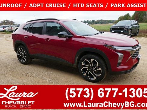 New 2026 Chevrolet Trax RS w/ Sunroof Package image 1