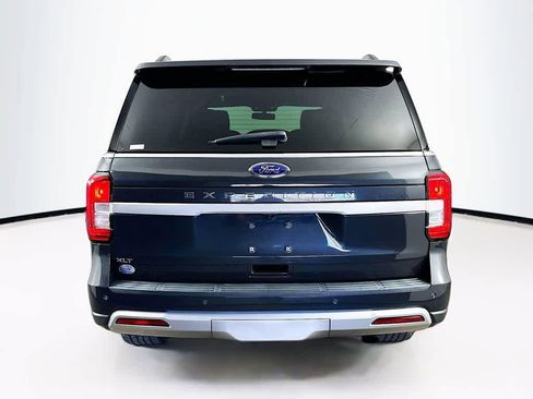 Certified 2022 Ford Expedition XLT image 5
