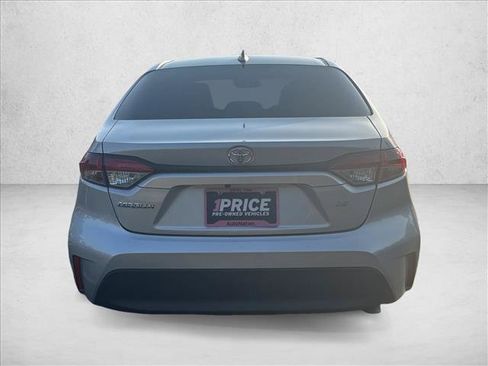 Used 2023 Toyota Corolla LE FWD image 10