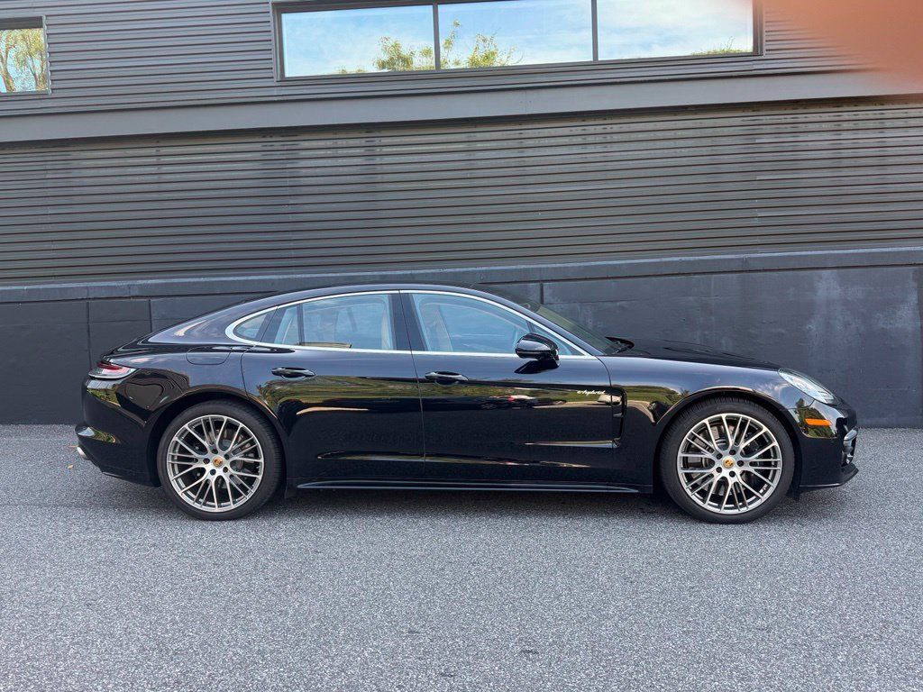 Certified 2023 Porsche Panamera 4S AWD/4WD image 11