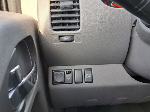 Used 2019 Nissan Frontier SV image 15