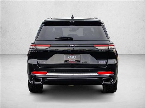 Used 2023 Jeep Grand Cherokee Overland w/ Luxury Tech Group IV image 6