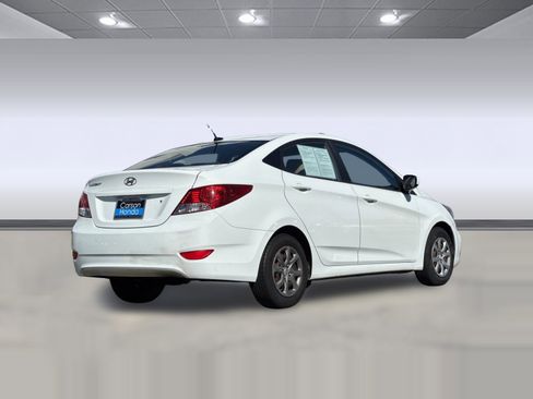 Used 2014 Hyundai Accent GLS image 8