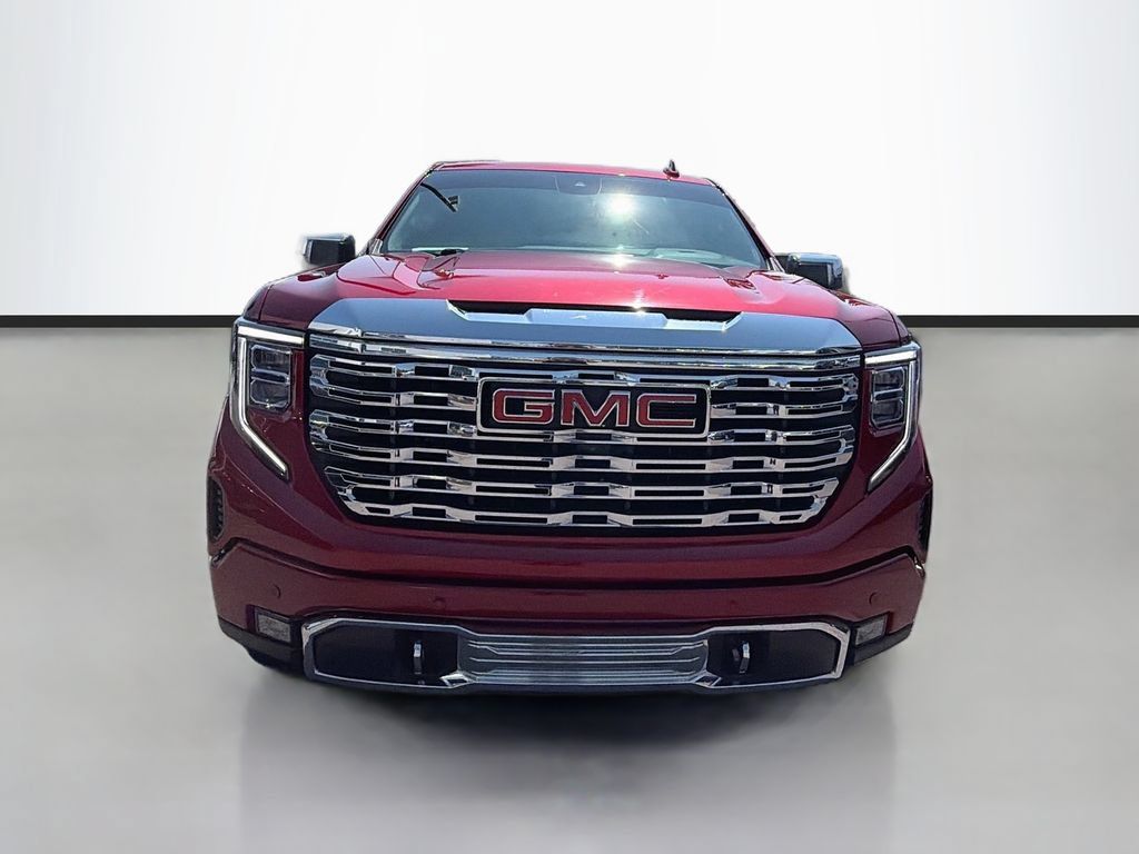 Used 2023 GMC Sierra 1500 Denali AWD/4WD image 2