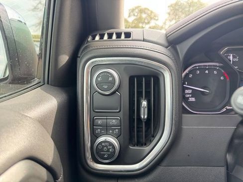 Used 2019 GMC Sierra 1500 SLT image 6