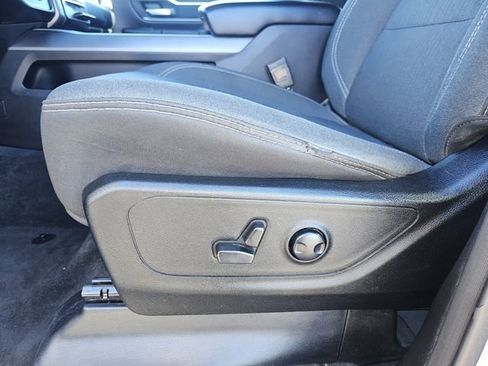Used 2022 RAM 1500 Big Horn image 13
