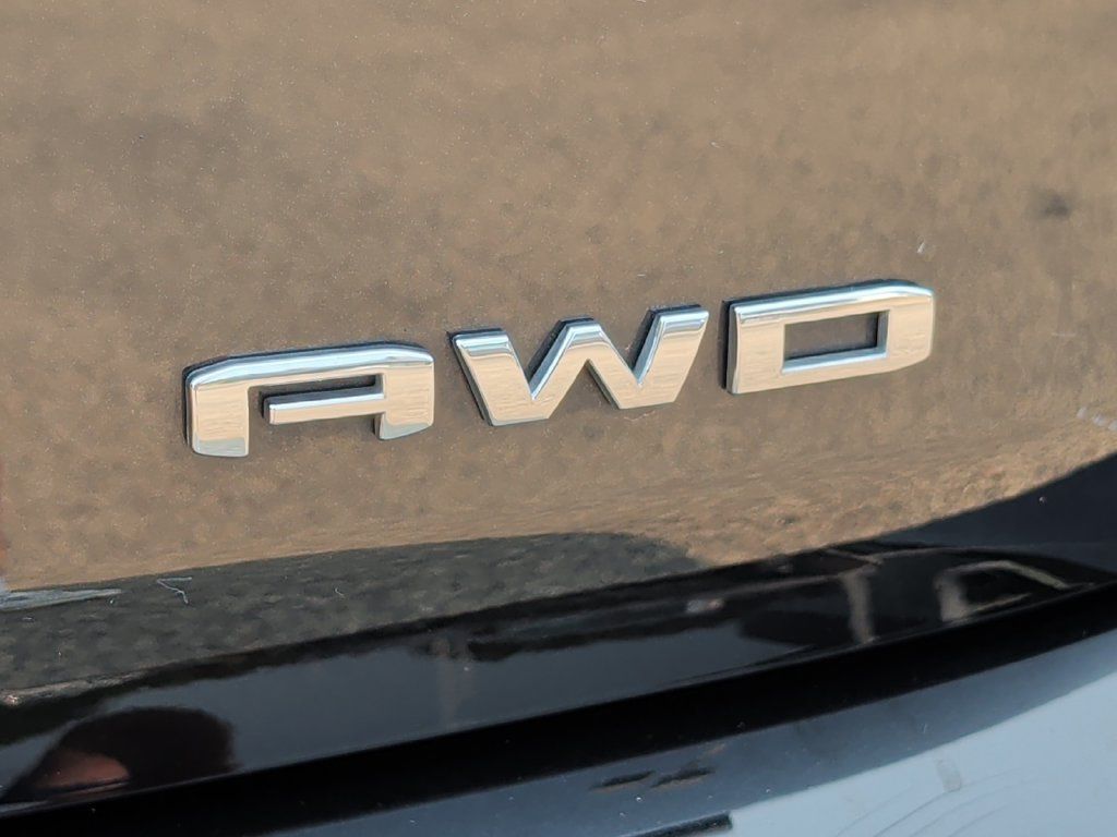 Used 2024 GMC Terrain SLT AWD/4WD image 44