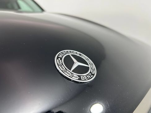 Used 2024 Mercedes-Benz GLS 450 4MATIC image 30