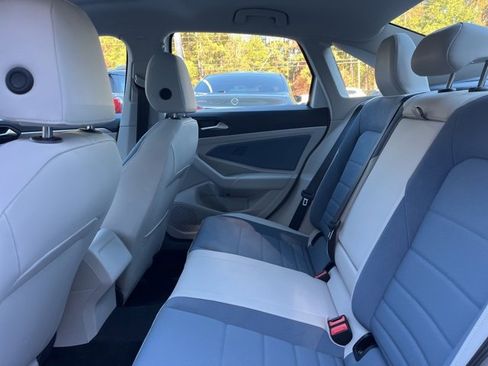 New 2026 Volkswagen Jetta SE image 12