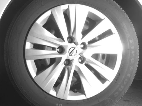 Used 2025 Nissan Sentra S FWD image 15