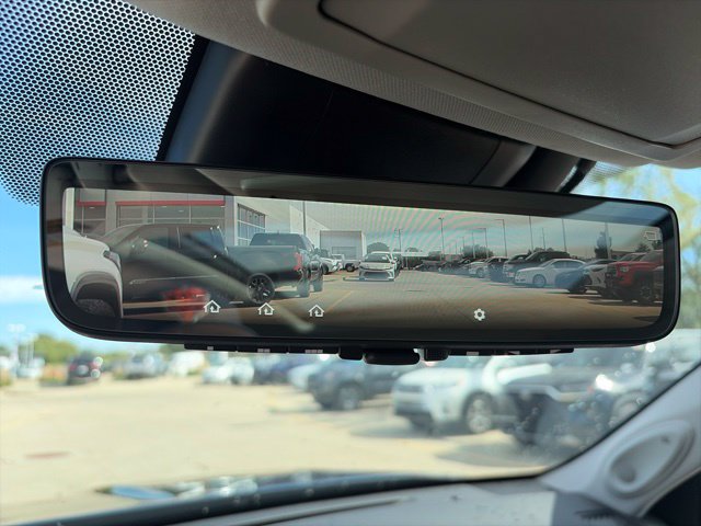 Used 2024 Toyota Highlander Limited AWD/4WD image 10