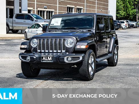Used 2021 Jeep Wrangler Unlimited Sahara image 4