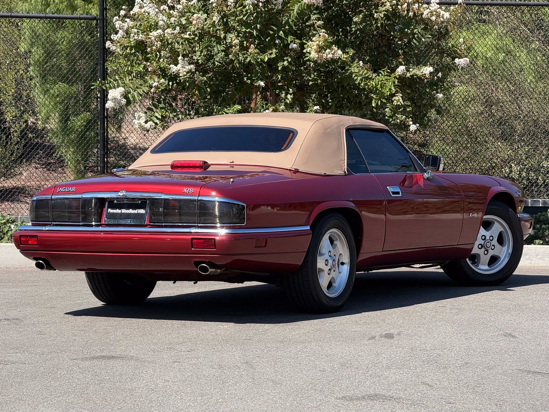 Used 1995 Jaguar XJS 4.0 Convertible RWD image 7