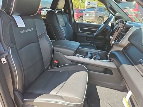 New 2026 RAM 3500 Laramie AWD/4WD image 25