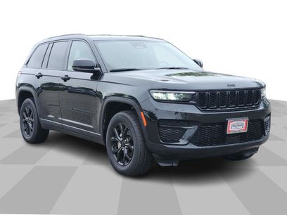 Used 2024 Jeep Grand Cherokee Altitude